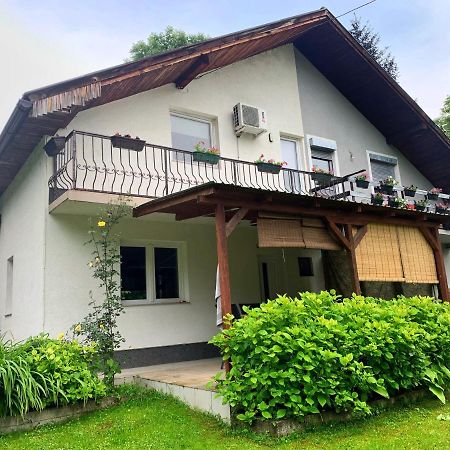Holiday Residence Buric Високо Екстериор снимка