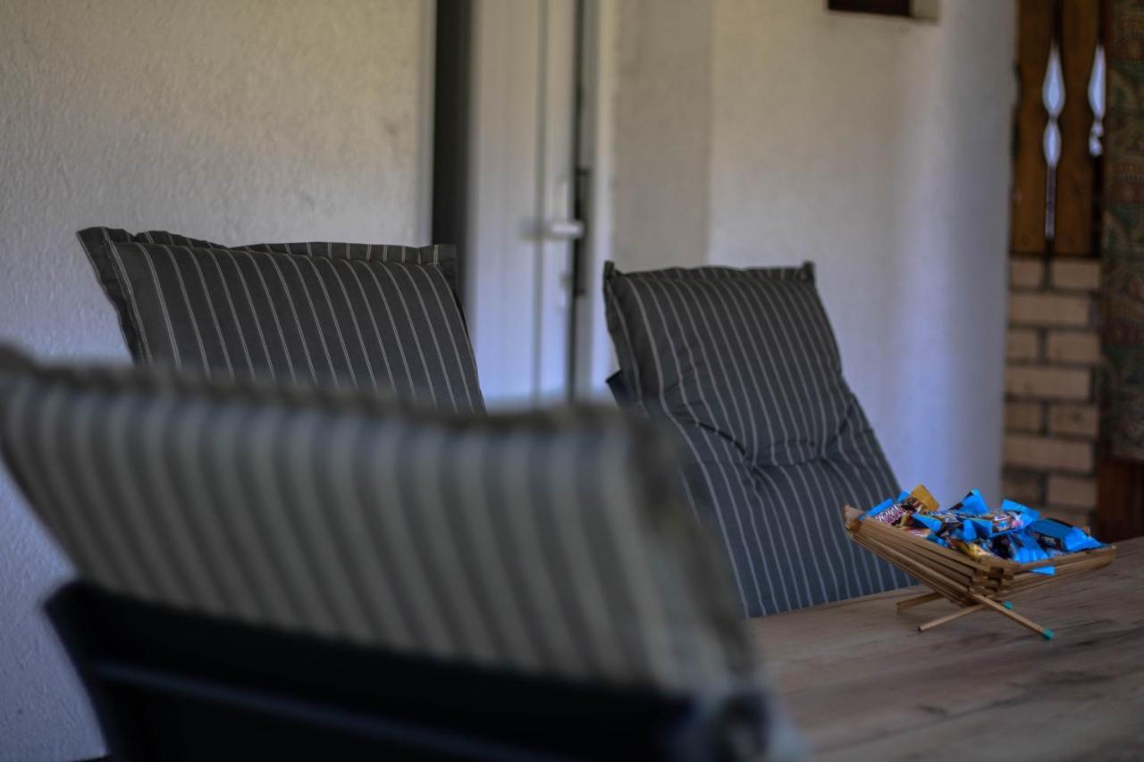 Holiday Residence Buric Високо Екстериор снимка