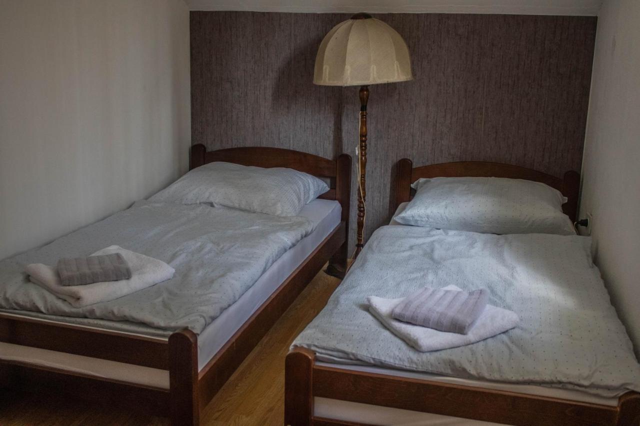 Holiday Residence Buric Високо Екстериор снимка