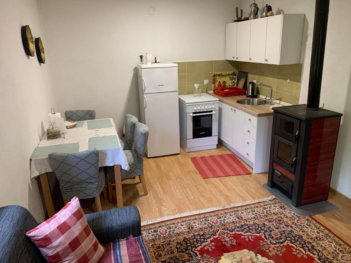 Holiday Residence Buric Високо Екстериор снимка
