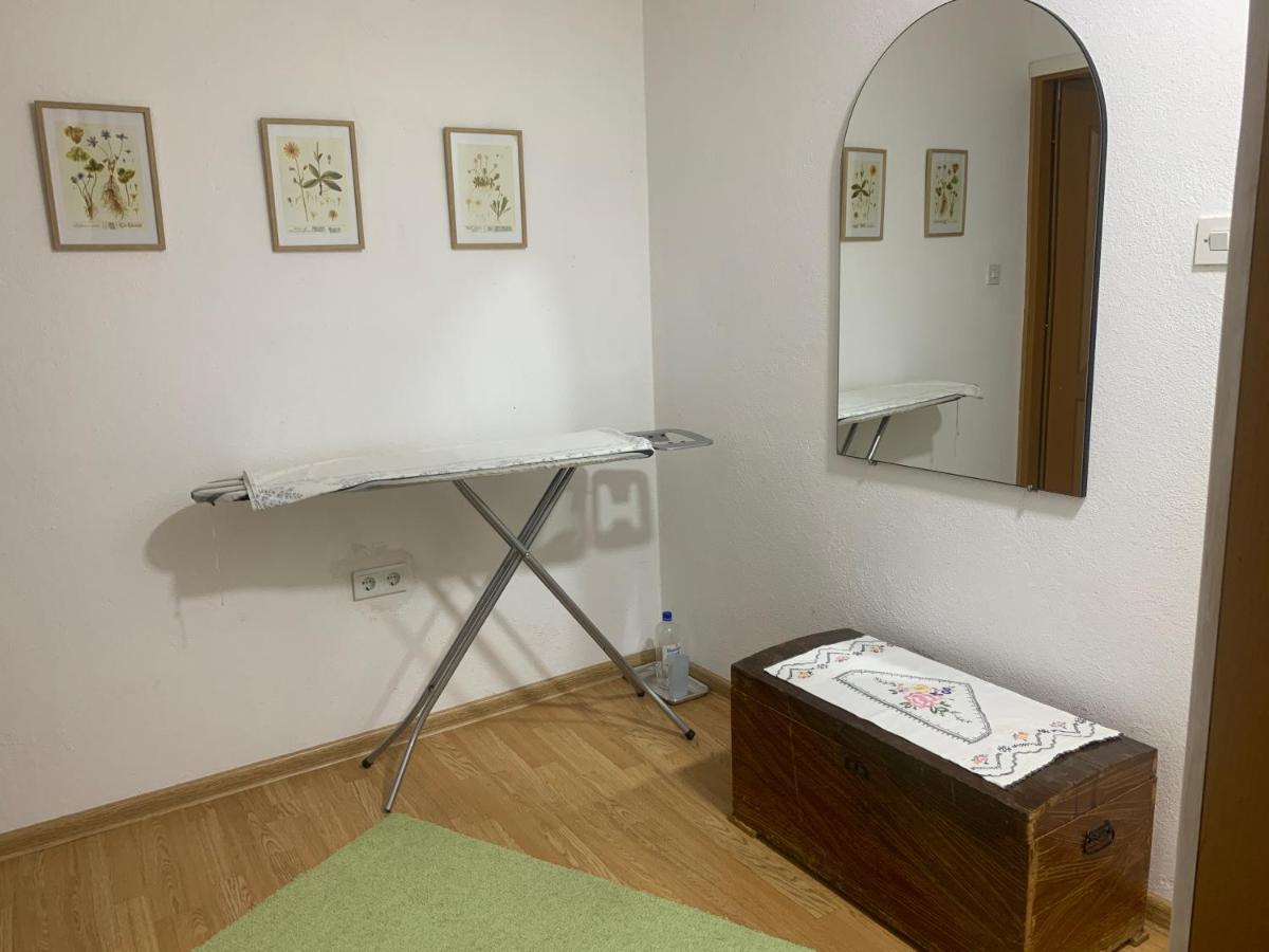 Holiday Residence Buric Високо Екстериор снимка